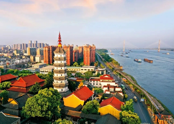 /uploads/image/2025/10/20/caa9464a05ad421431665fa0938395d5.jpg 640_副本.jpg