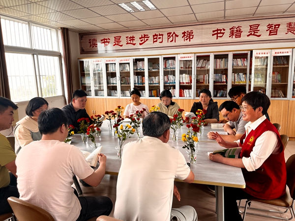 2026年5月18日0武岗镇中心村新时代文明实践站开展红色书屋故事会活动.jpg